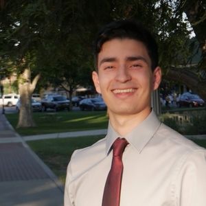 Meet your Posher, Luis